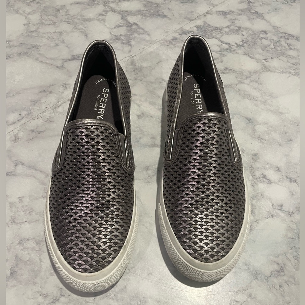 Sperry Seaside Perfortrated Leather Slip On Sneakers, Graphite, Womens Size 6.5